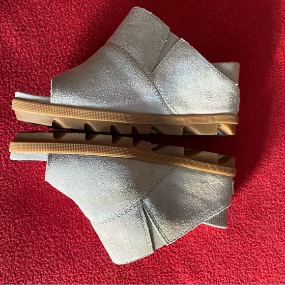 SOREL Sz 7.5 Joanie II Slip On Suede Nubuck Slide Wedges in Dove Colourway Shoes - Picture 6 of 10